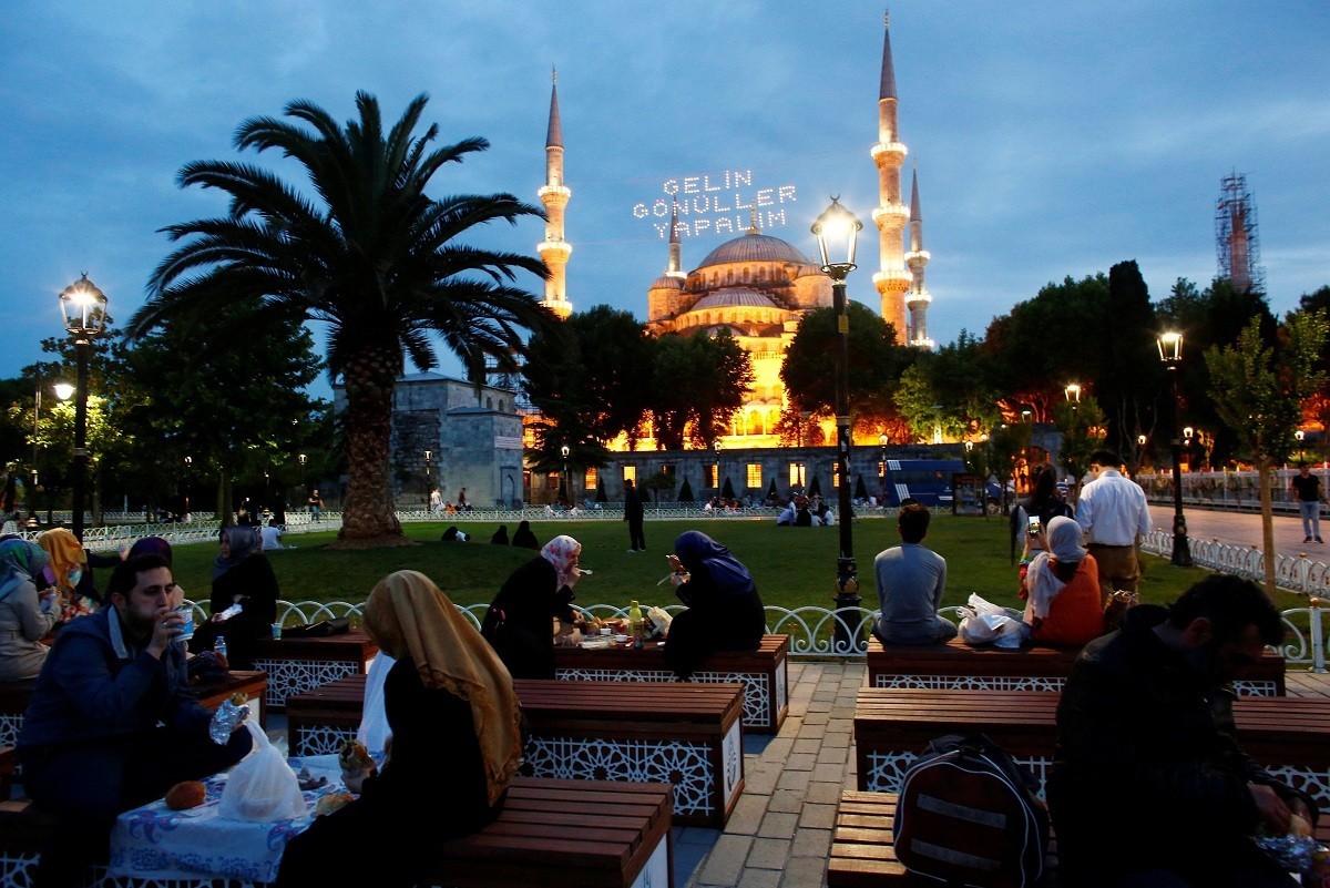 13 نيسان المقبل.. أول أيام شهر رمضان المبارك في تركيا