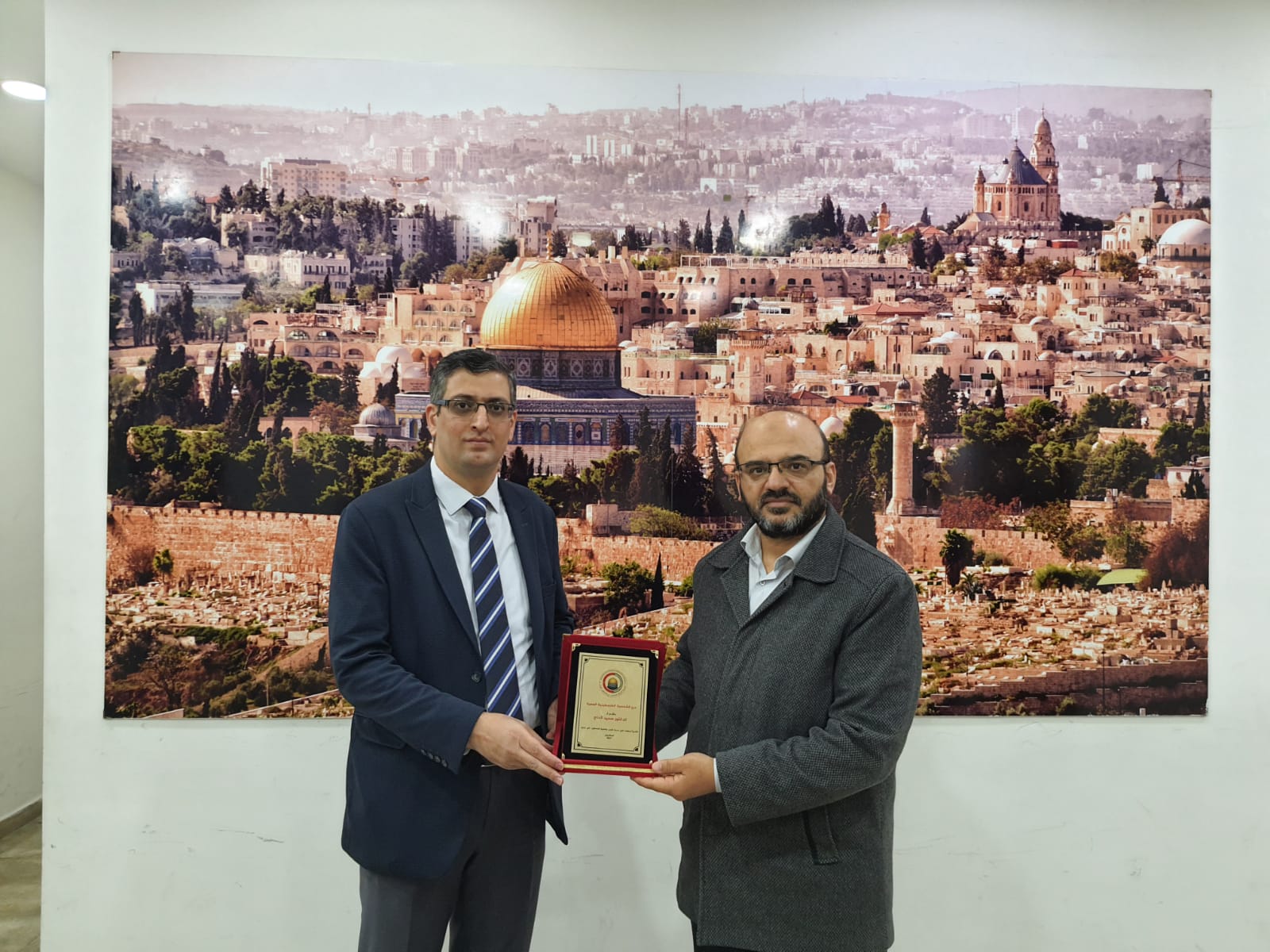 فيدار تكرم الدكتور "سعيد الحاج" كشخصية فلسطينية مميزة