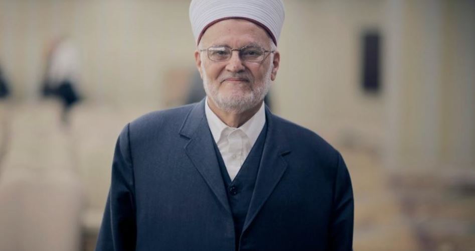 عكرمة صبري يدعو لاستمرار الاعتكاف بالأقصى حتى نهاية رمضان