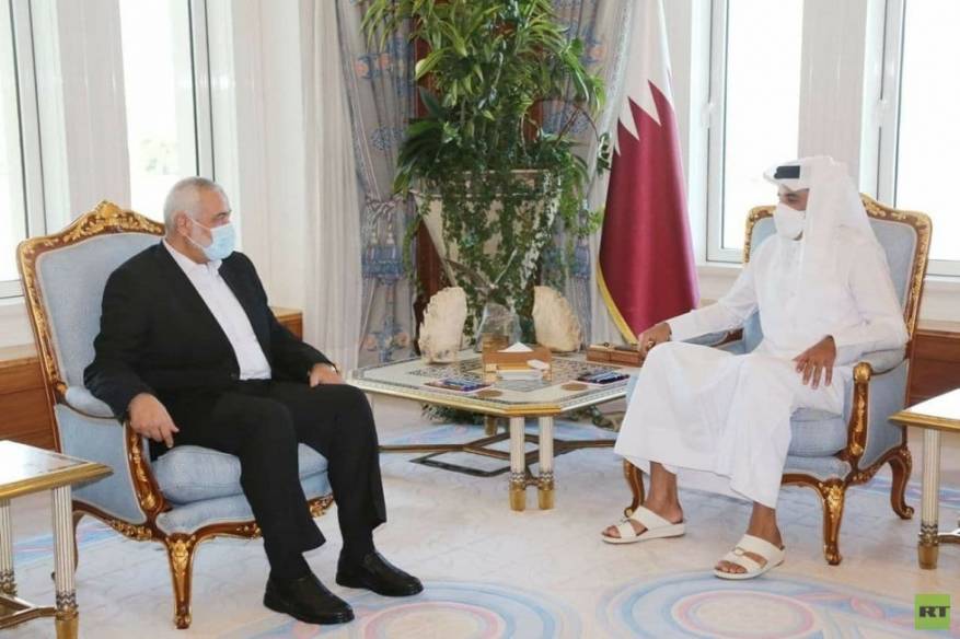 هنية يهاتف أمير قطر ويبحث معه آخر المستجدات على الساحة الفلسطينية