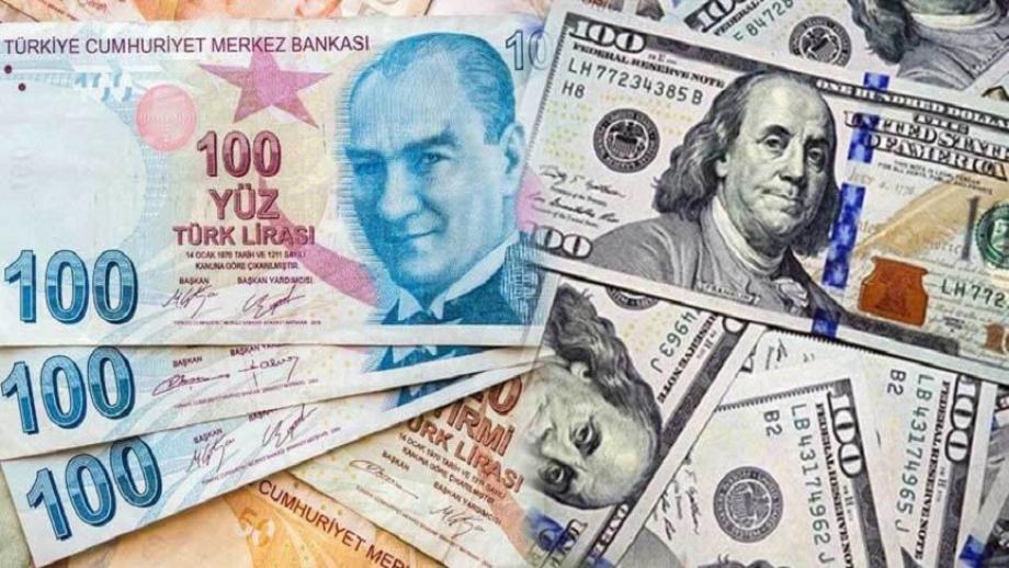مسؤول تركي يجيب.. ما سبب انخفاض قيمة الليرة التركية مقابل الدولار؟