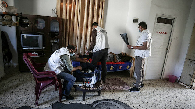 جمعية تركية تواصل تقديم خدمات الرعاية الطبية المنزلية في غزة