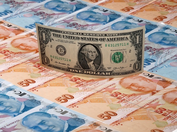 لماذا تتراجع الليرة التركية رغم انتعاش الاقتصاد؟