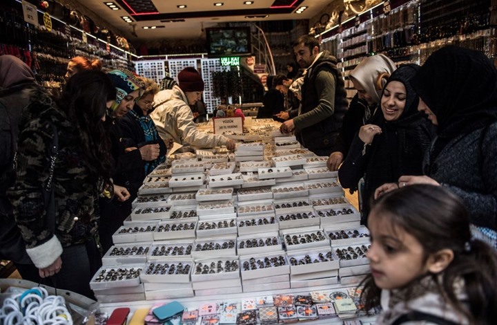 التضخم في تركيا يصعد إلى 19.58% في سبتمبر وأردوغان يعد بحلول