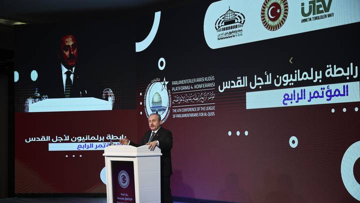 "ليست أغنية أو شعاراً".. رئيس برلمان تركيا يدعو لخطوات عملية بشأن القدس