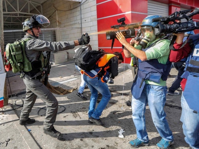 فلسطين .. 54 انتهاكا إسرائيليا بحقّ الصحفيين خلال أكتوبر