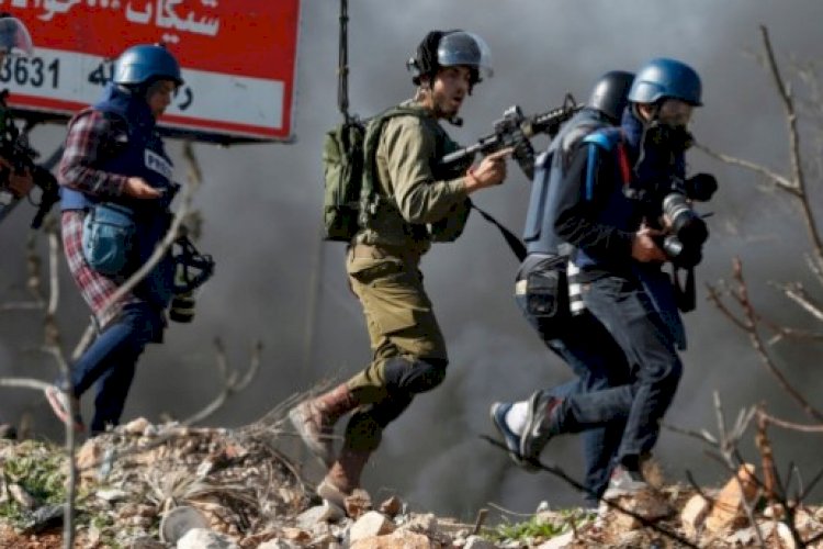 لجنة صحفية: عام 2021 شهد تدمير 13 مطبعة ومكتبة ودار نشر فلسطينية من قبل الاحتلال