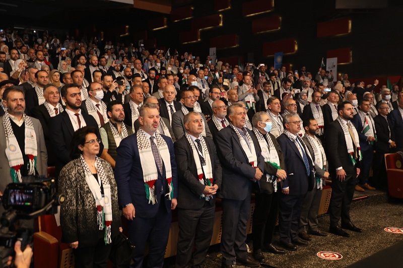 فلسطينيو الخارج يدعون إلى تشكيل جبهة وطنية توحد الداخل والخارج على أساس المقاومة والعودة