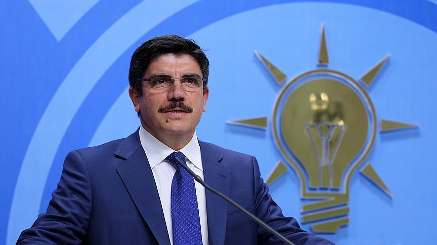 بالفيديو .. نصائح من مستشار أردوغان السابق للعرب المقيمين في تركيا