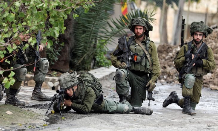 مستوطنون يقتحمون "الأقصى" بحراسة مشددة .. واعتقالات في الضفة والقدس