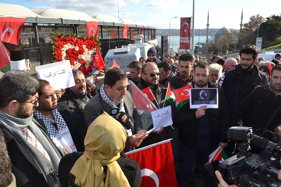 تجمع الإعلاميين الفلسطينيين في تركيا يشيد بموقف صحيفة القبس الكويتية تجاه أحد كتابها