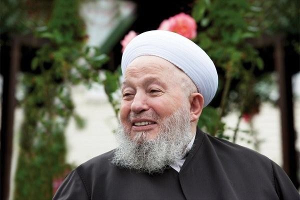 حماس تعزي بوفاة الشيخ المربي محمود أفندي