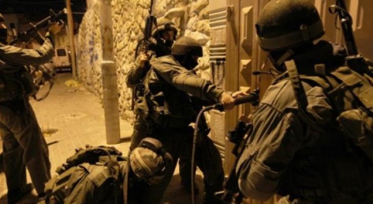 حملة اعتقالات واسعة بالضفة تطال قياديا في الجهاد الإسلامي