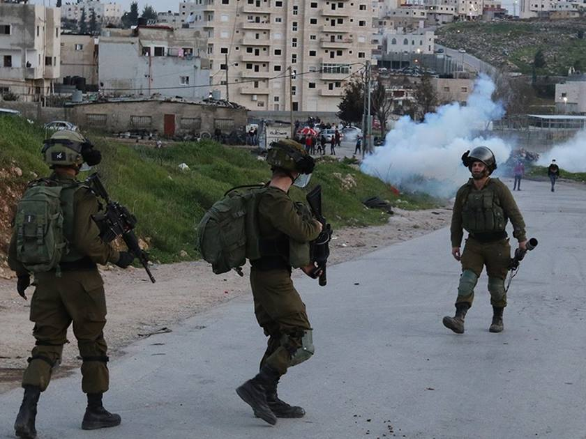 اشتباكات ومواجهات فلسطينية مع الاحتلال في الضفة
