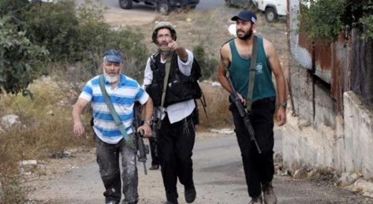 مستوطنون يهاجمون فلسطينياً ونجله بمدينة القدس و3 إصابات خلال اعتداء للاحتلال في الخليل
