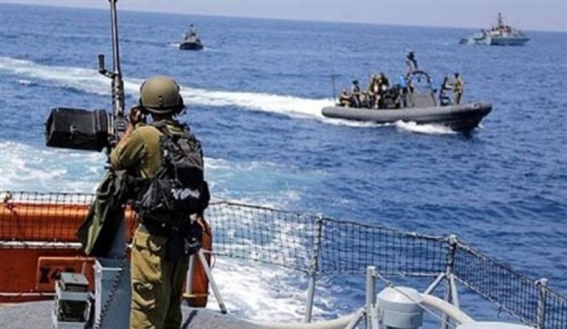 بحرية الاحتلال تعتقل 4 صيادين وتصادر مركبي صيد جنوب قطاع غزة