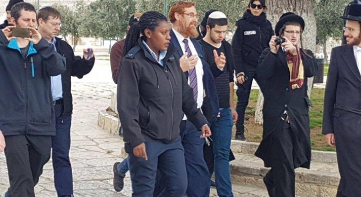 المستوطنون من جديد في باحات الأقصى .. والمتطرف "غليك" يقتحم مقبرة باب الرحمة