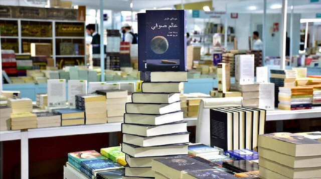 الأدب واللغة.. الأكثر مبيعا بمعرض إسطنبول للكتاب العربي