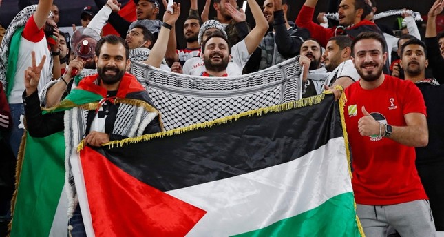 فلسطين تحظى بدعم دولي في مونديال فيفا قطر 2022