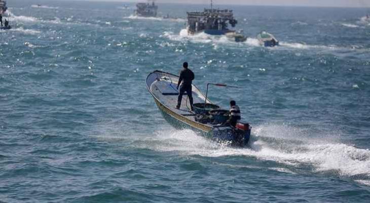 الاحتلال يعتقل 4 صيادين قبالة شواطئ غزة
