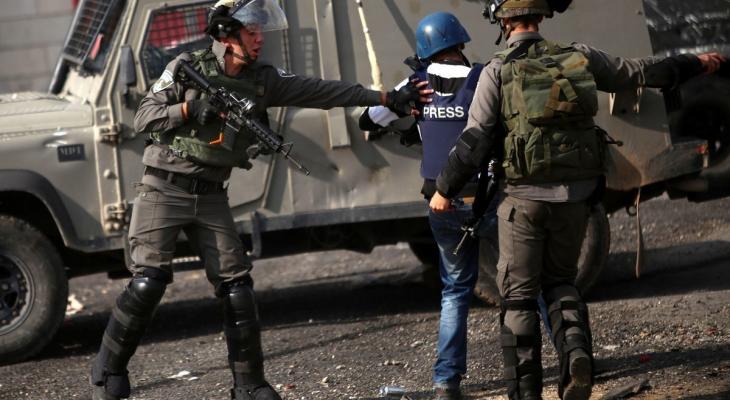 81 انتهاكا ضد الحريات الإعلامية الفلسطينية خلال أكتوبر الماضي