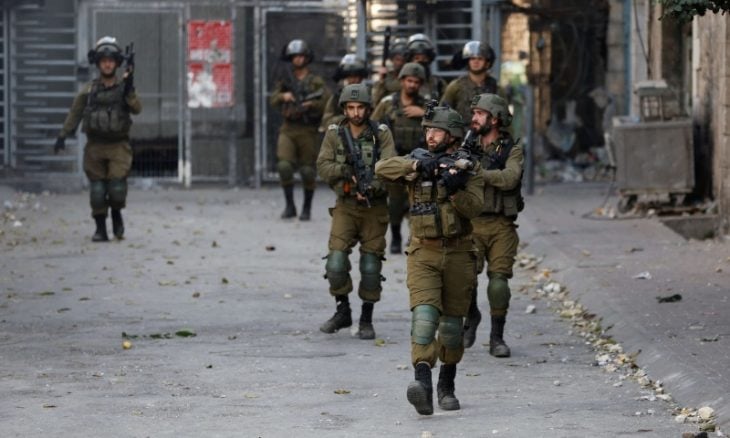 مواجهات مع الاحتلال واعتقالات بمناطق متفرقة بالضفة والقدس
