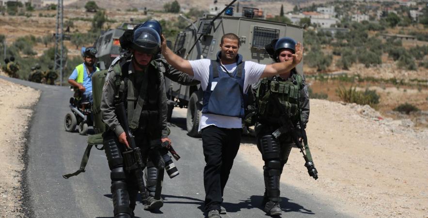 “حماس” تثمّن دور الصحفي الفلسطيني في نصرة نضال شعبه