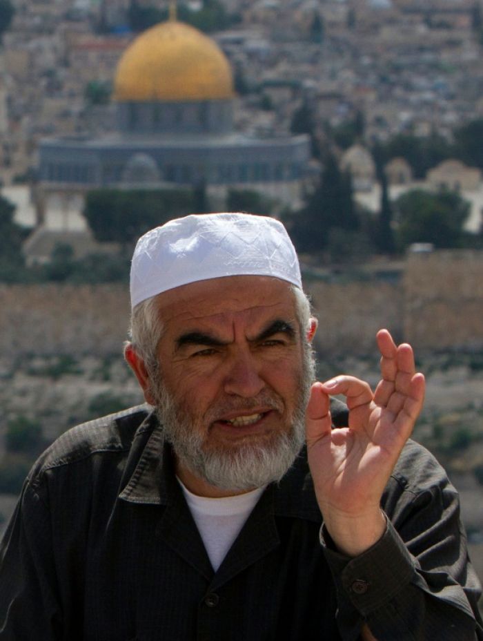 الشيخ رائد صلاح يدعو للدفاع عن المسجد الأقصى