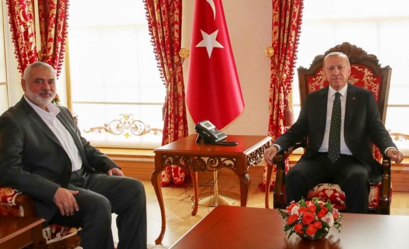 هنية يهنئ أردوغان بإعادة انتخابه رئيساً للجمهورية التركية