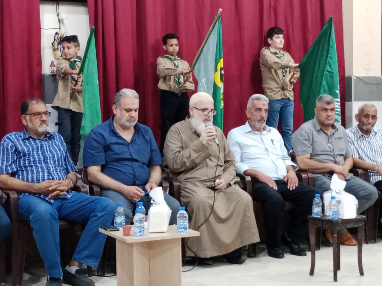 حركة حماس في مخيم عين الحلوة تتقبل التبريكات بشهداء عملية نابلس البطولية