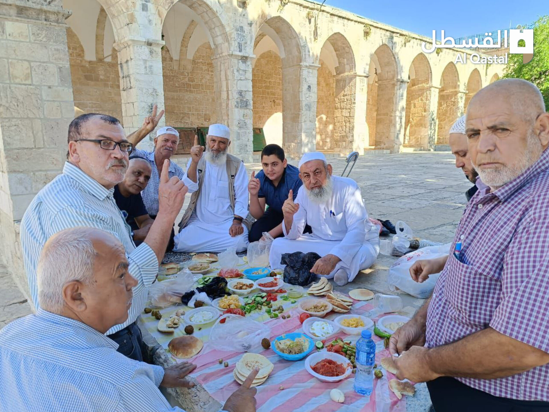 القدس: أجواء الصباح وإفطار المعتكفين في المسجد الأقصى المبارك