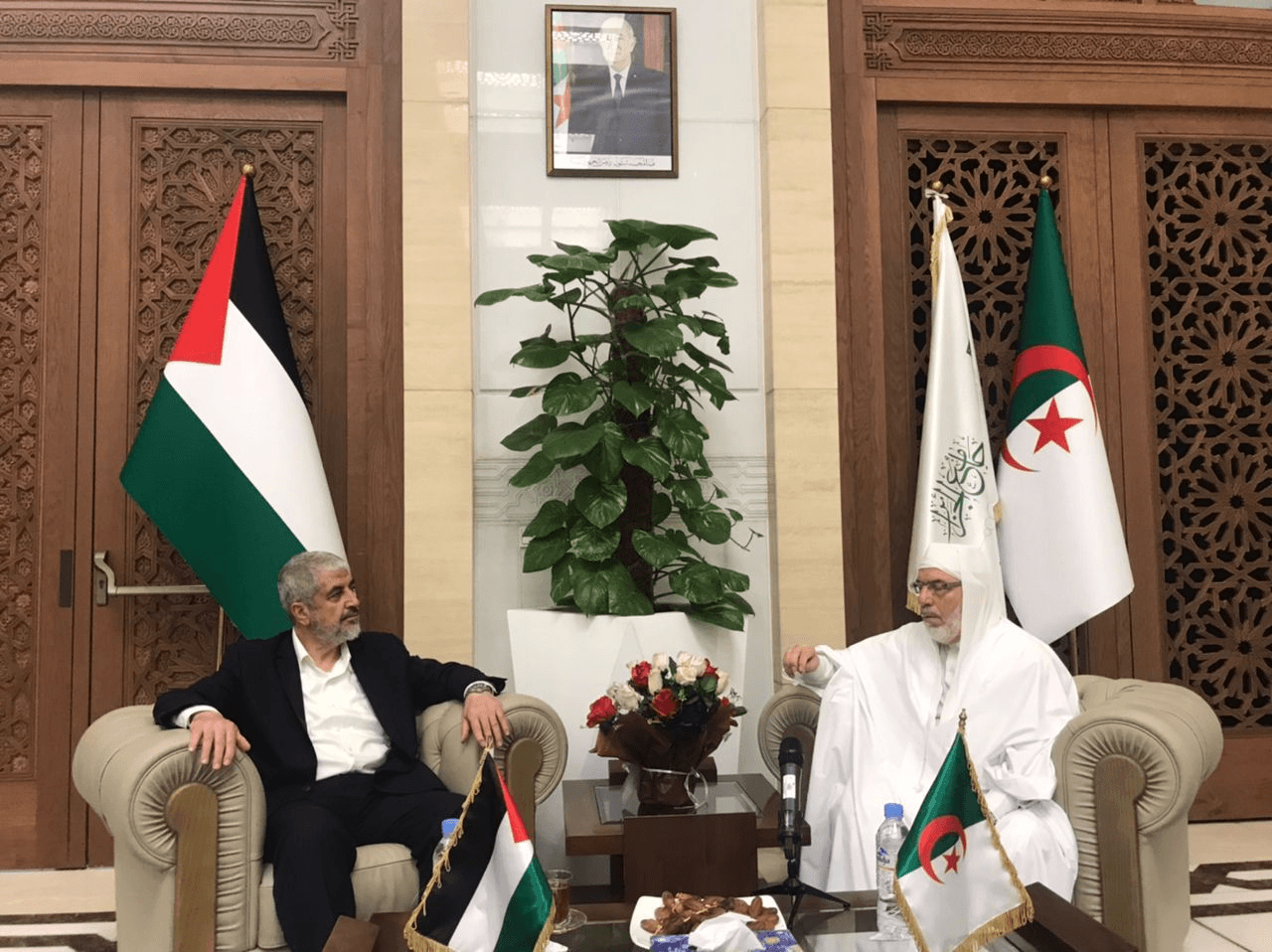 مشعل يزور الجزائر بمناسبة عيد الاستقلال والشباب