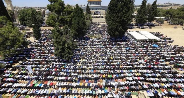 دعوات للرباط والمشاركة الحاشدة في صلاة الجمعة بالأقصى