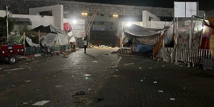 الاحتلال يخلي الطواقم الطبية والمرضى والنازحين من مشفى الشفاءاقرأ المزيد عبر المركز الفلسطيني للإعلام