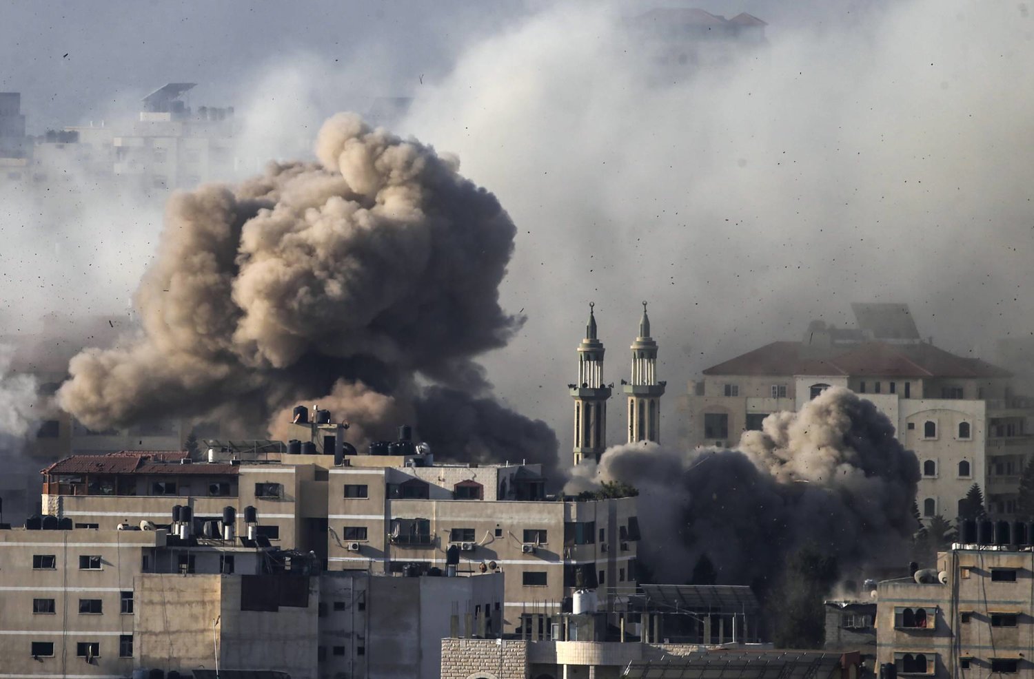 العفو الدولية: ذخائر أمريكية قتلت 43 مدنياً بغزة ونطالب بتحقيق فوري