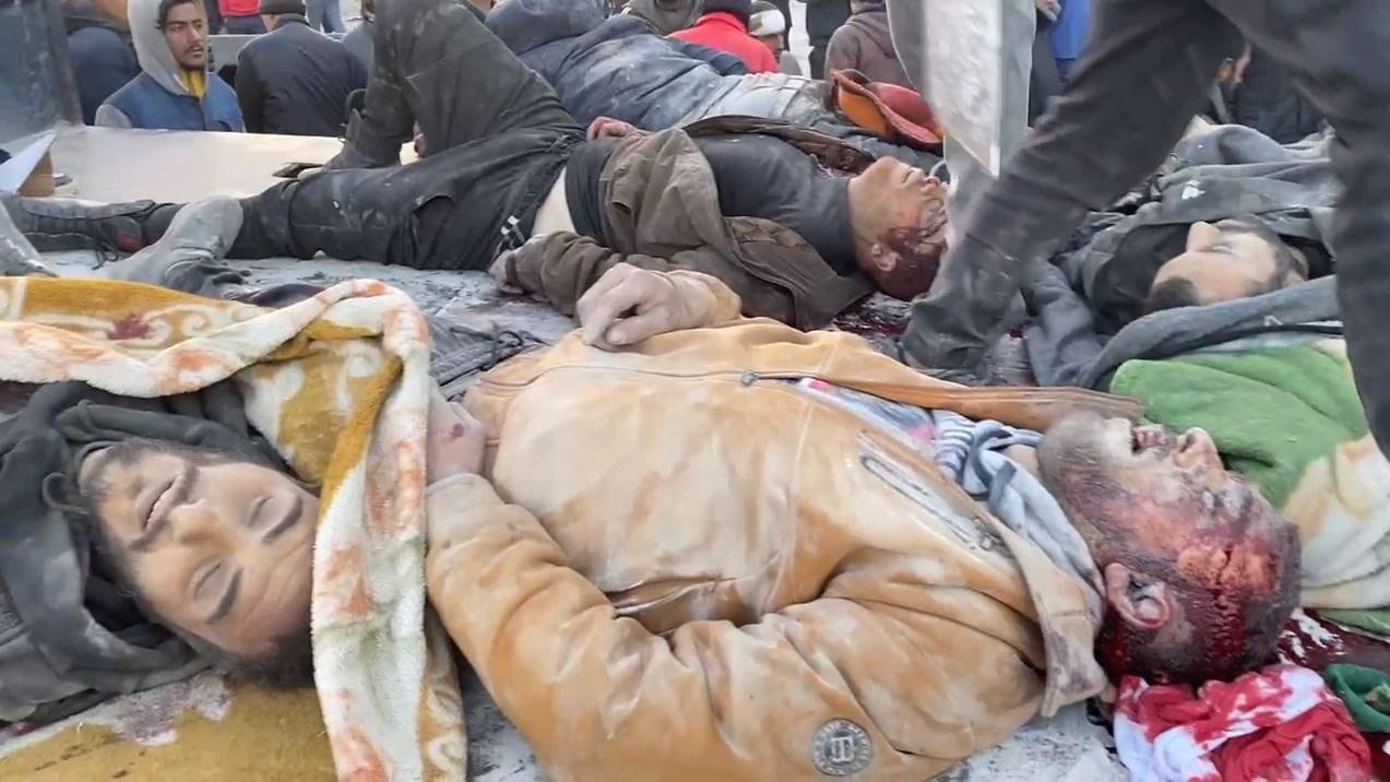70 شهيدًا في مجزرة إسرائيلية بحق منتظري المساعدات بمدينة غزة