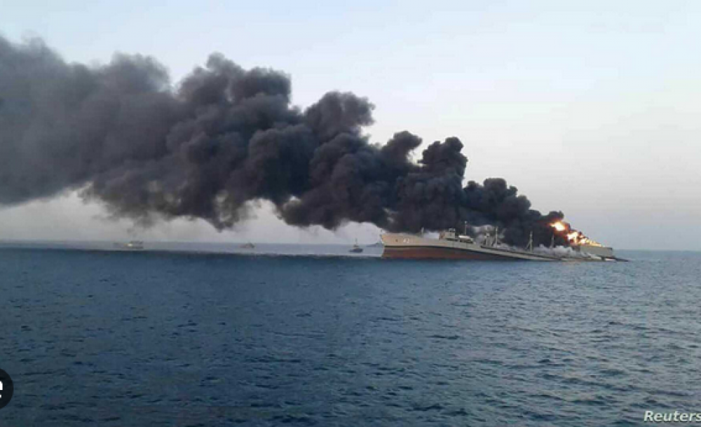 القوات اليمنية تستهدف سفينة إسرائيلية بالبحر العربي
