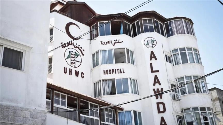 وفد طبي دولي يزور مستشفى "العودة" شمال غزة ويقدم الدعم الطبي والوقود