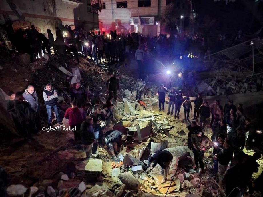 آخر التطورات في اليوم الـ 171.. 18 شهيدًا في دير البلح وقصف عنيف في محيط مجمع الشفاء الطبي