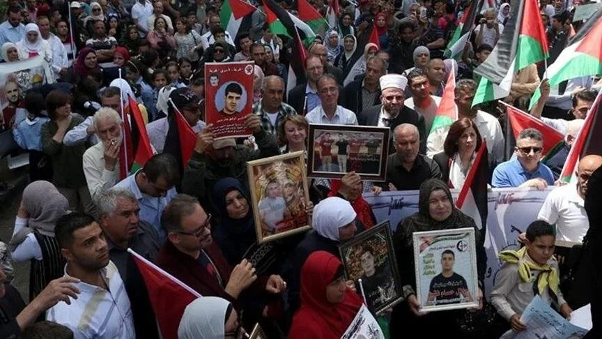 في يوم الأسير.. "انتهاكات متصاعدة" للمعتقلين الفلسطينيين بسجون الاحتلال الإسرائيلي