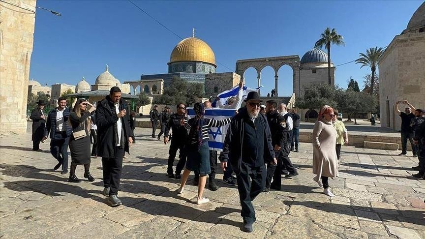 تحت شعار الاحتفال.. مسيرة الأعلام تستعد للاحتشاد واقتحام القدس الشرقية