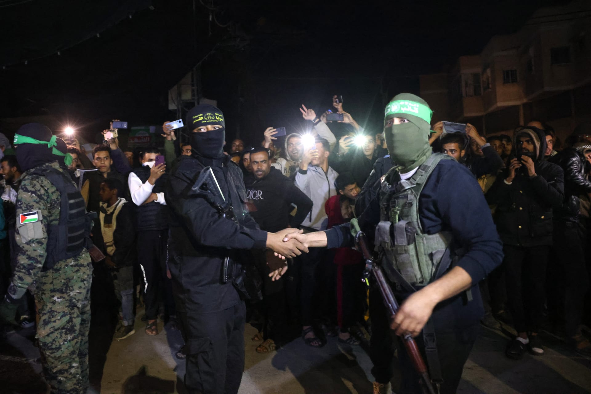 نيويورك تايمز: "إسرائيل" استنفدت قدراتها في غزة ولا مفر من الدبلوماسية لاستعادة الأسرى