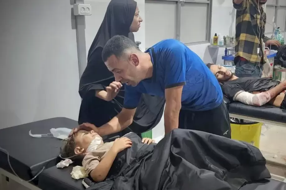 الإدارة الأمريكية تغطي والاحتلال يقتل.. حماس: مجزرة النصيرات دليل على الفاشية الصهيونية واستهداف ممنهج للمدنيين