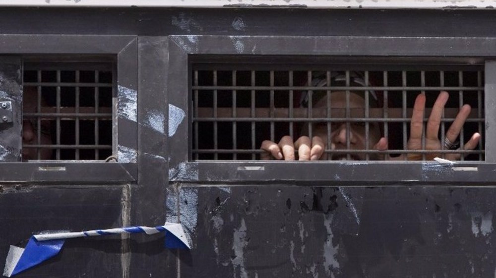 استهداف حرائر فلسطين.. حماس: الاحتلال يمارس القتل المعنوي بحق الأسيرات ويُمعن في تجاوز القيم الإنسانية