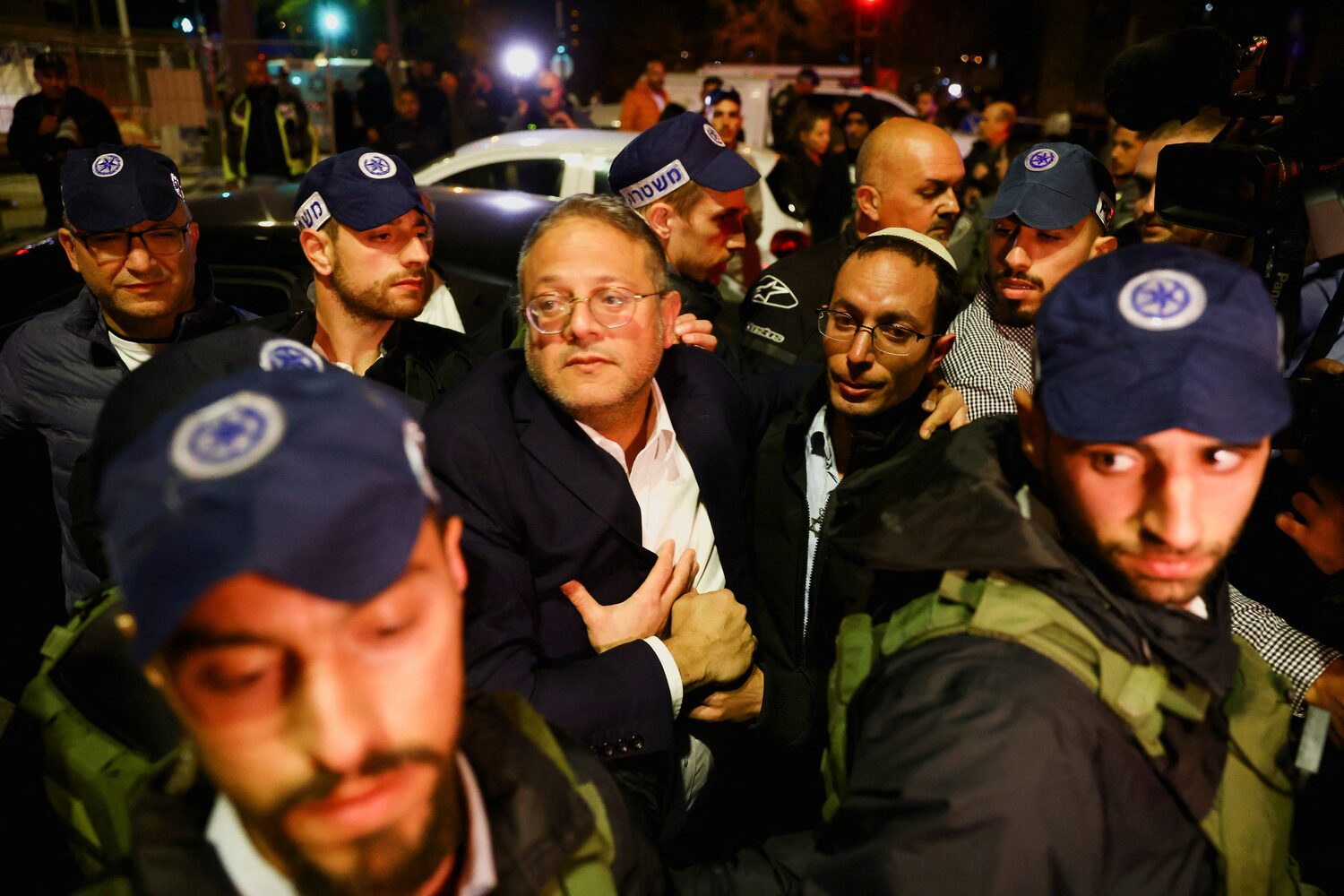 "حواجز دائمة"... بن غفير: حق المستوطنين في الحياة له الأولوية على حرية تنقّل الفلسطينيين