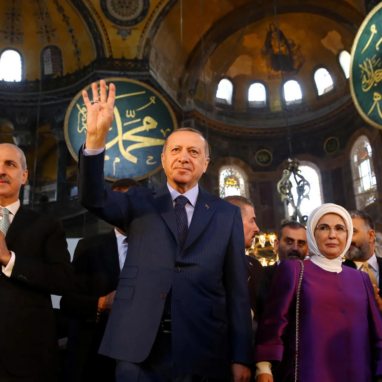 أردوغان: إعادة آيا صوفيا للعبادة مصدر فخر لتركيا والعالم الإسلامي