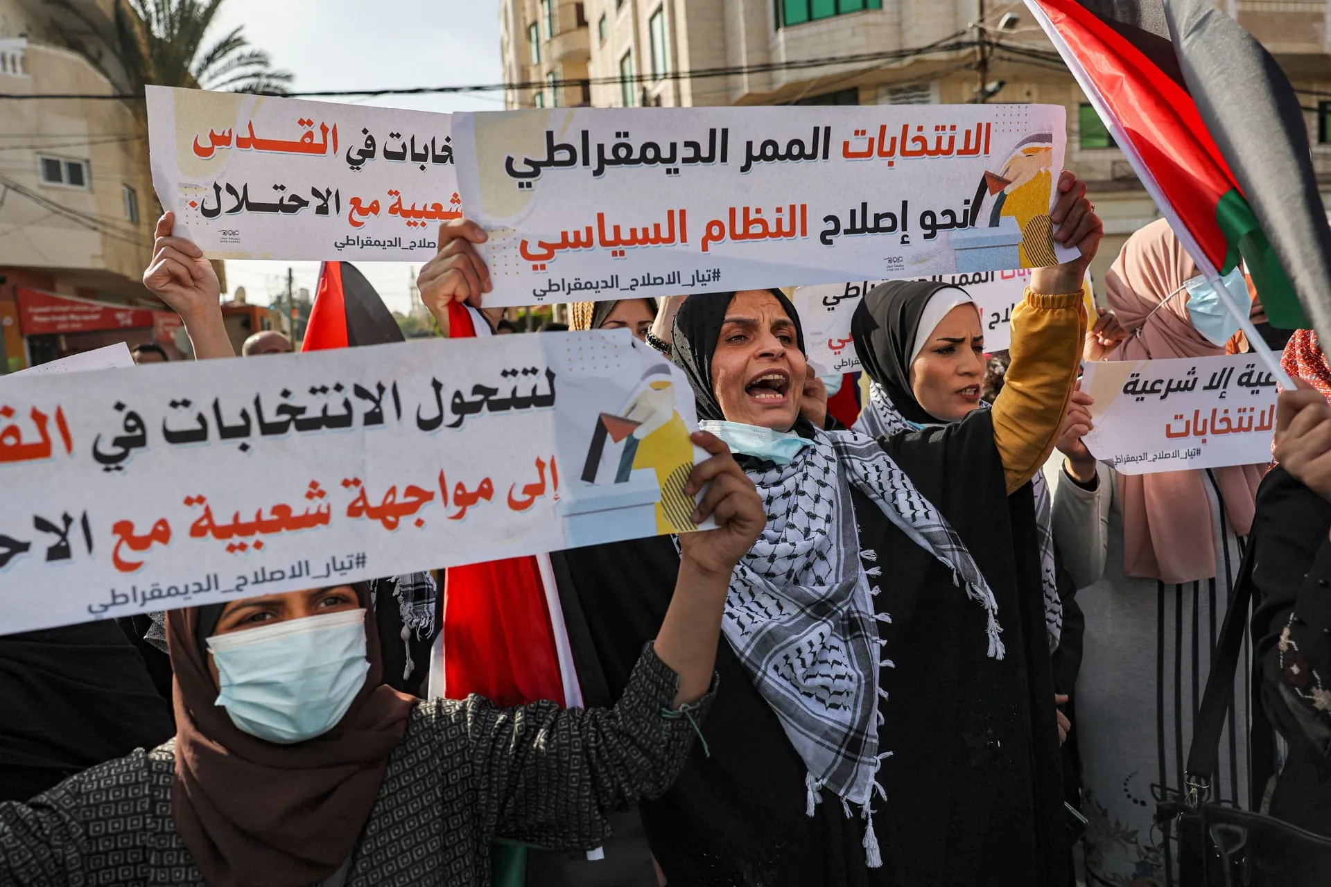 تحالف القوى الفلسطينية يرفض آليات تشكيل المجلس الوطني ويدعو لانتخابات حرة