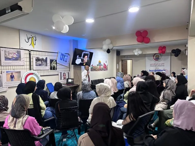 فيدار توسع برامجها المجتمعية في تركيا.. إسعافات أولية ونادٍ صيفي للأطفال