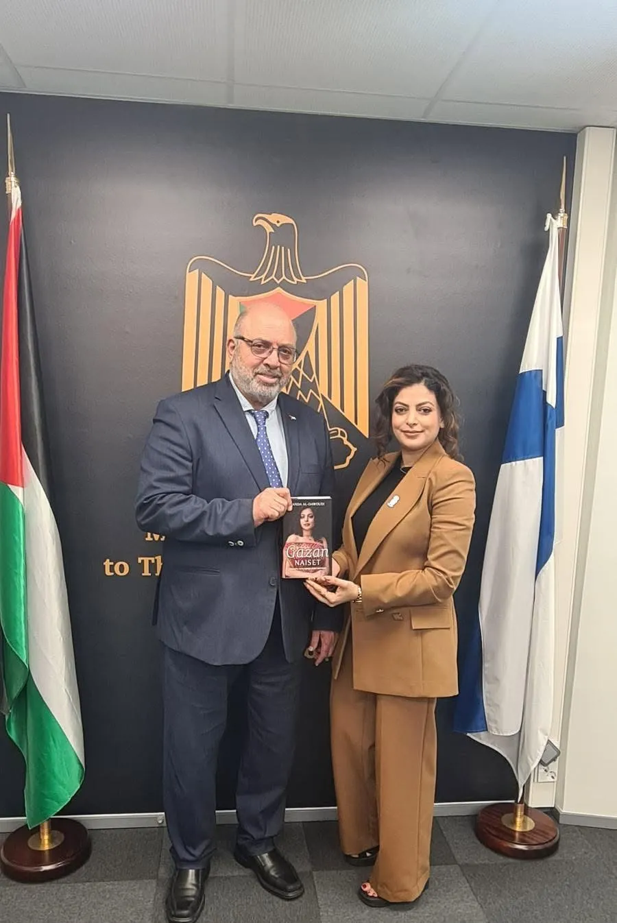 بالفنلندية.. كتاب فلسطيني يوثّق ذاكرة نساء غزة من النكبة إلى الحرب