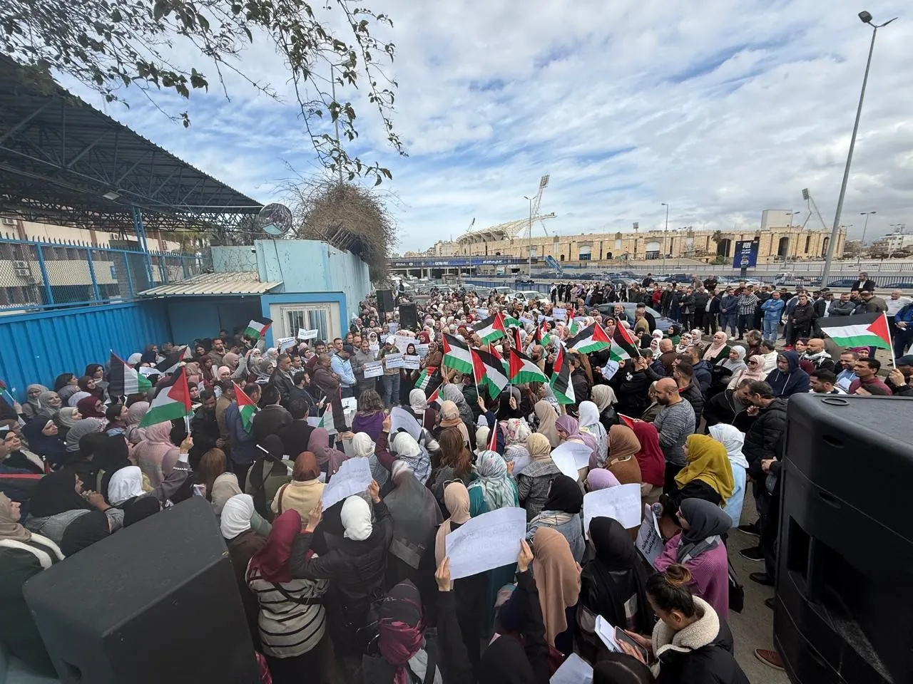 غضب فلسطيني في مخيمات لبنان رفضًا لتقليصات «أونروا» التعليمية